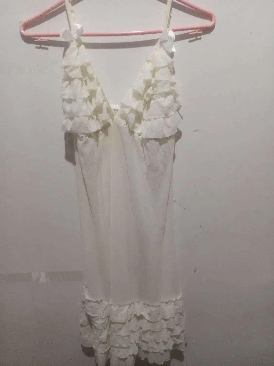 لباس خواب|لباس|کرمانشاه, |دیوار