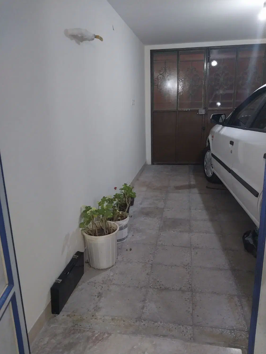 اجاره اپارتمان وسوئیت کوتاه مدت|اجارهٔ کوتاه‌مدت آپارتمان و سوئیت|شیراز, شهرک نیروی انتظامی|دیوار