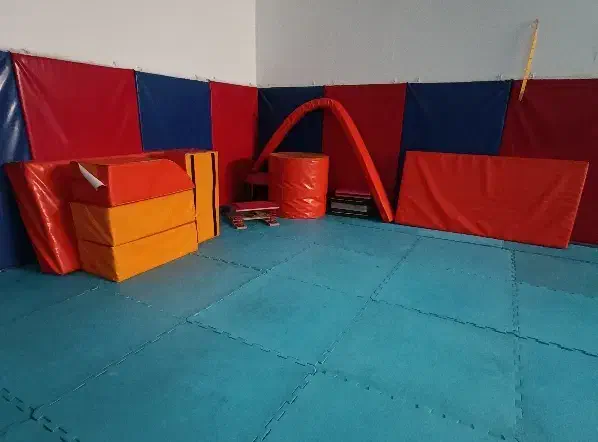 اجاره تایم سالن ورزشی|اجارهٔ کوتاه‌مدت دفتر کار و فضای آموزشی|مشهد, توس (بلوار توس)|دیوار