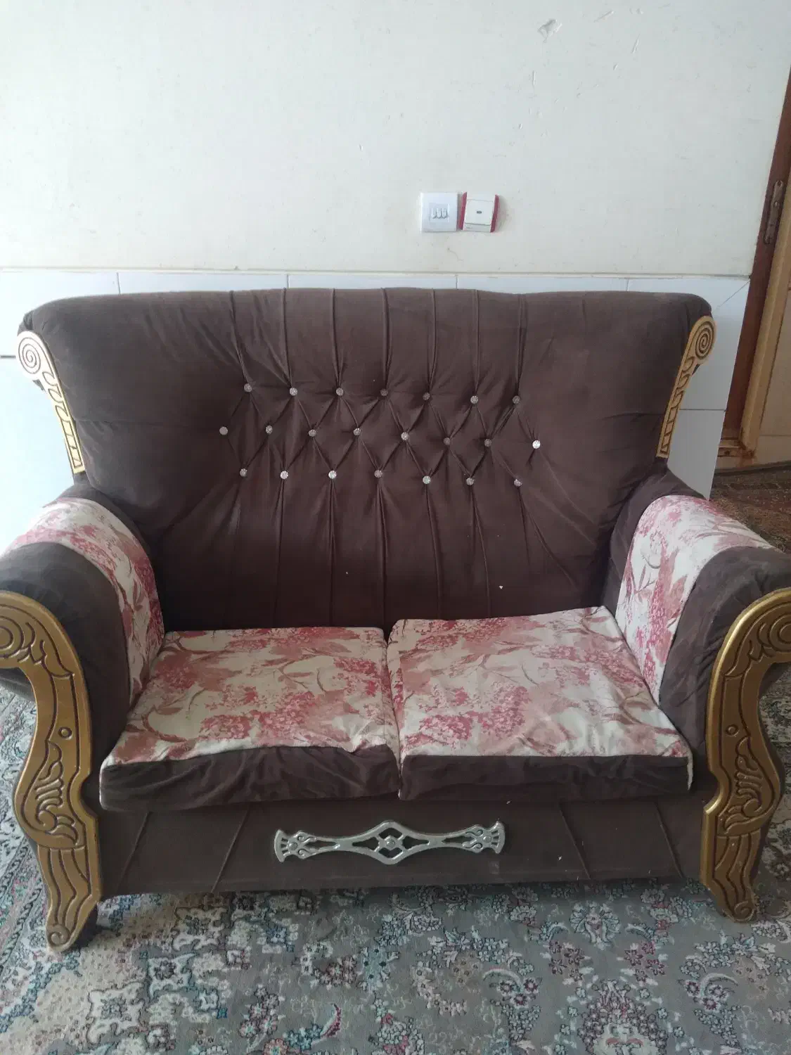 مبل ۷ نفره|مبلمان خانگی و میز عسلی|رودشت (اصفهان), |دیوار