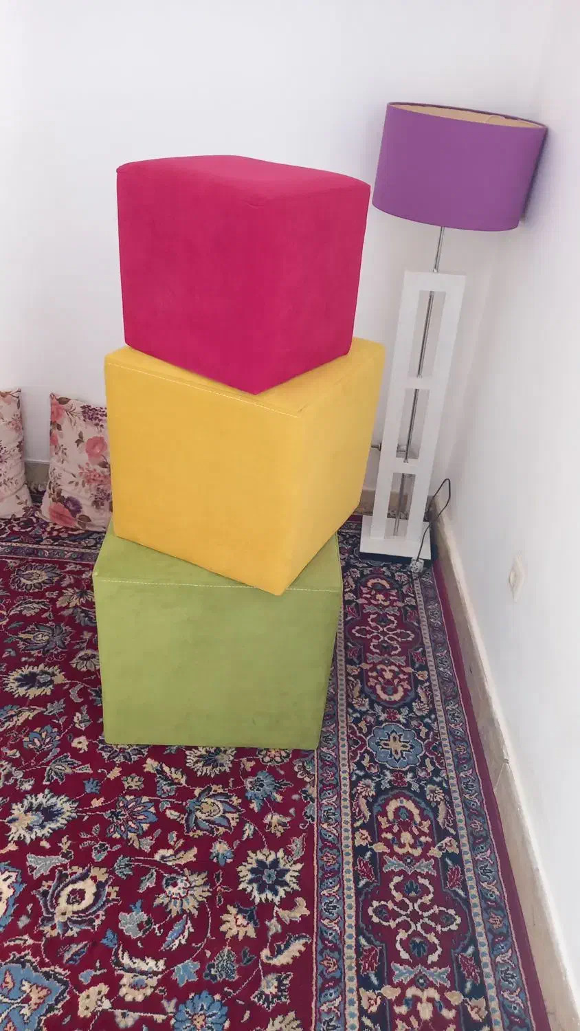 ۳ عدد پاف کنار مبلی|مبلمان خانگی و میز عسلی|اراک, |دیوار