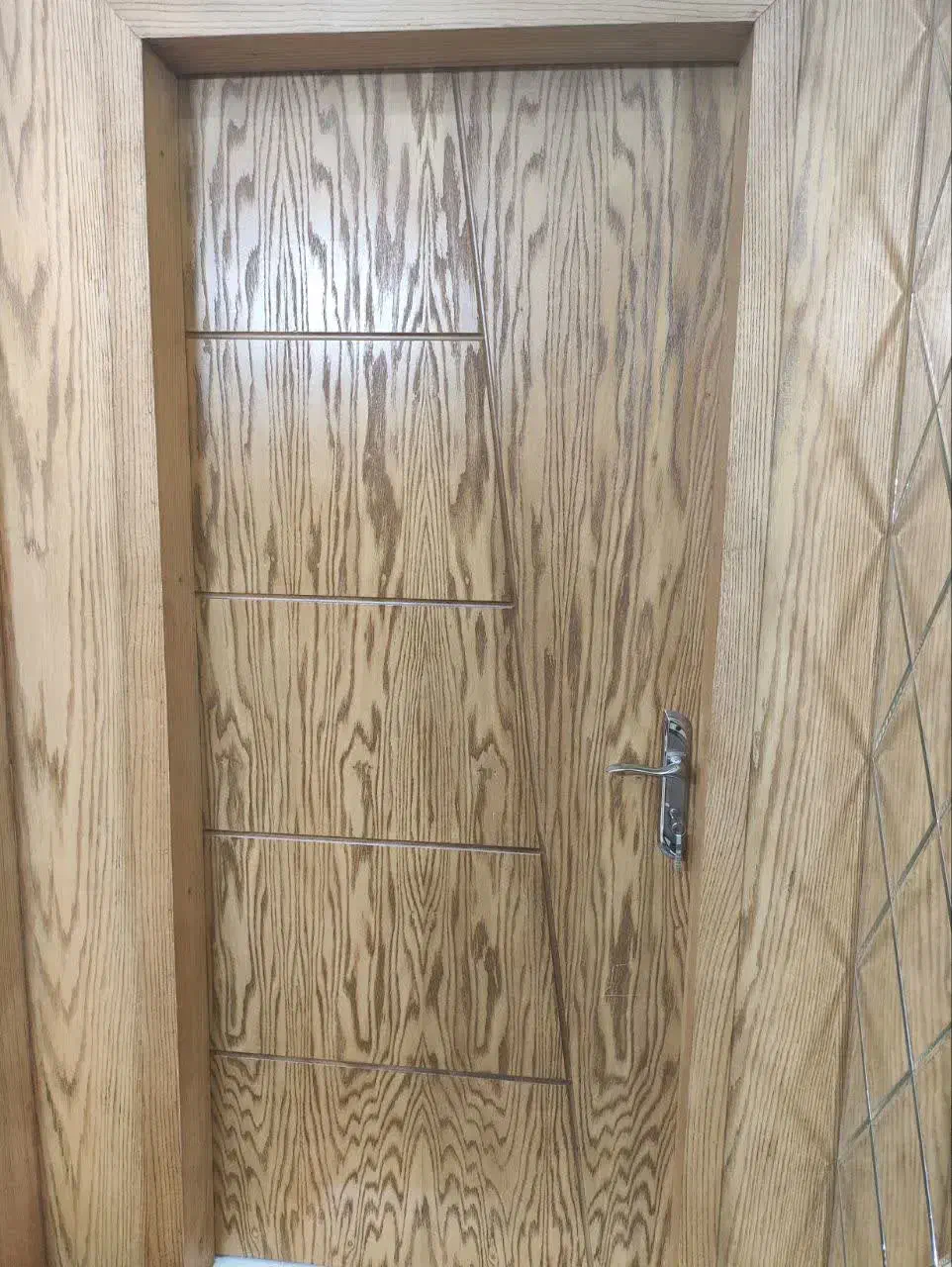 رنگ کاری چوب|خدمات پیشه و مهارت|اصفهان, جنیران (لادان)|دیوار