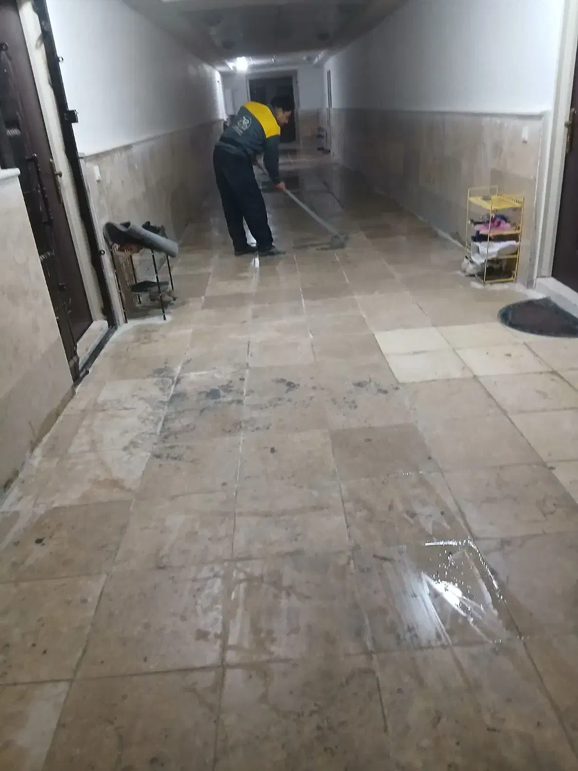 خدمات نظافتی نیک فراز مجرب اقا|خدمات نظافت|کرمانشاه, |دیوار