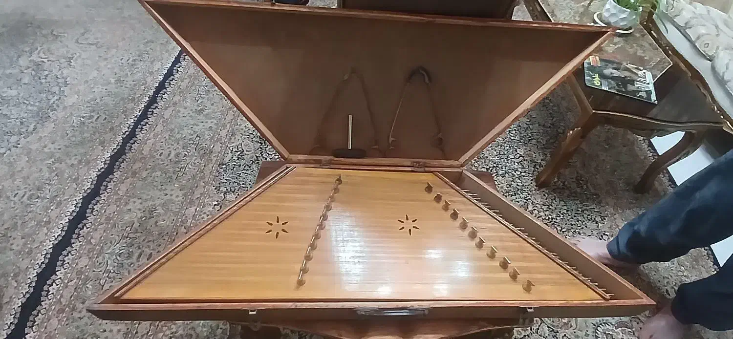 سنتور|سازهای سنتی|کرج, کلاک پایین|دیوار