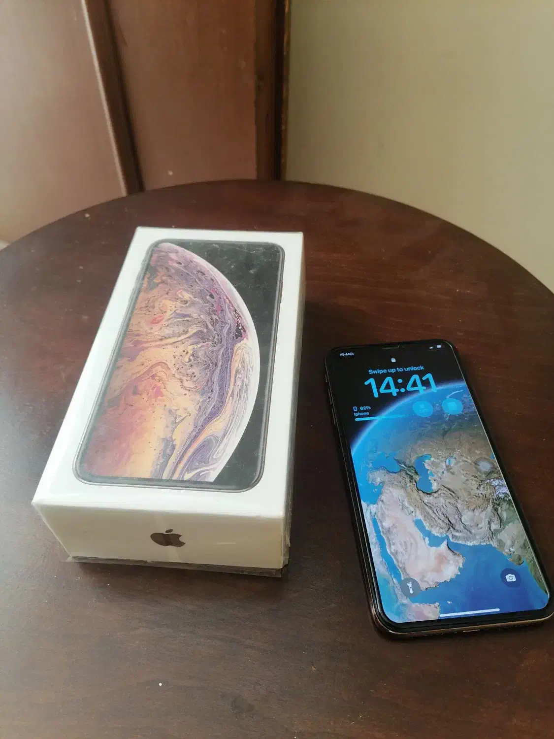 آیفون xs max|موبایل|ساری, |دیوار