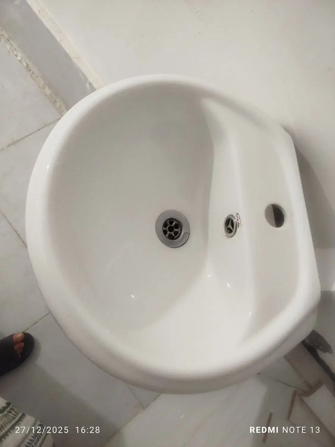 سینک روشوی|لوازم سرویس بهداشتی|زاهدان, |دیوار