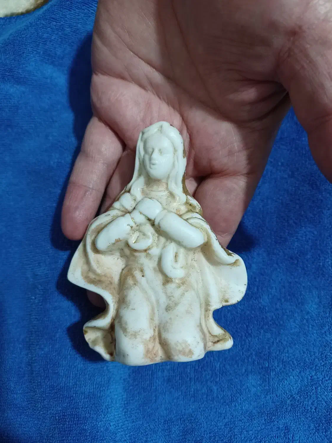 مجسمه قدیمی حضرت مریم(ع)از جنس سرامیک قدیمی|کلکسیون اشیاء عتیقه|ارومیه, |دیوار