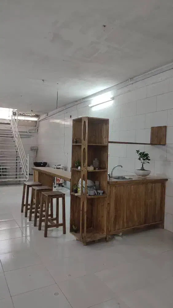 کافه بار|بوفه، ویترین، کنسول|بروجن, |دیوار