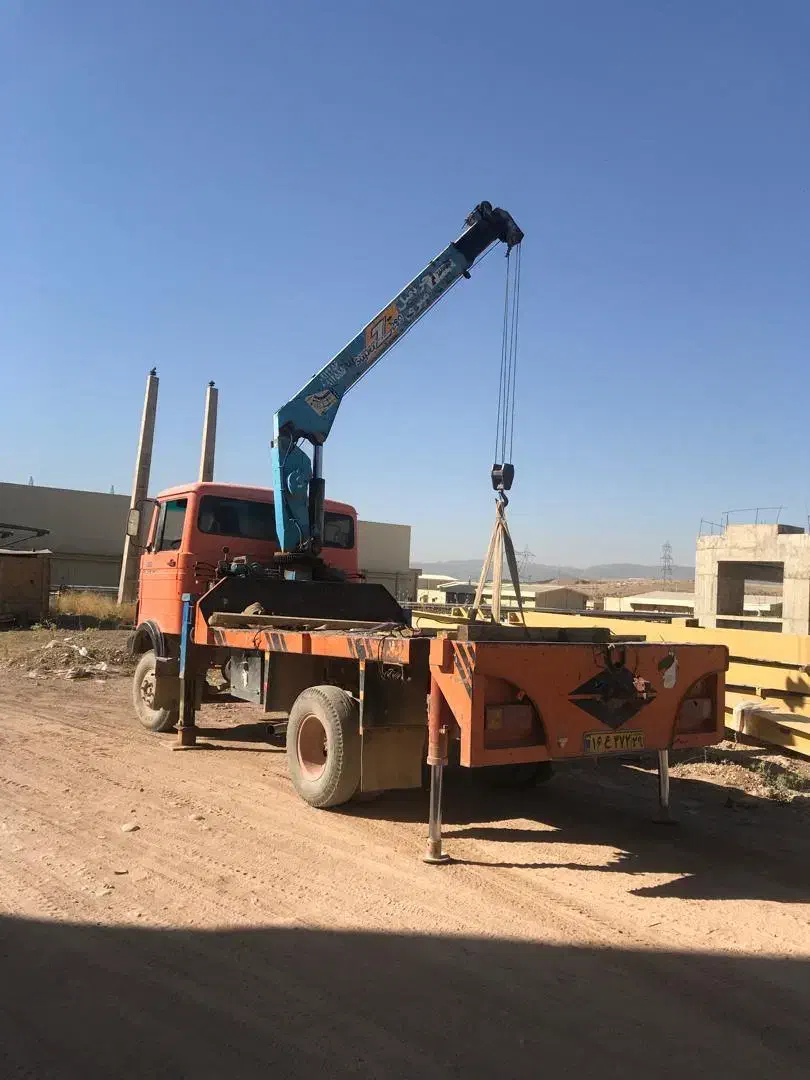 جرثقیل کفی و دکل بلند|خدمات حمل و نقل|اصفهان, شهرک صنعتی امیرکبیر (شاپور جدید)|دیوار