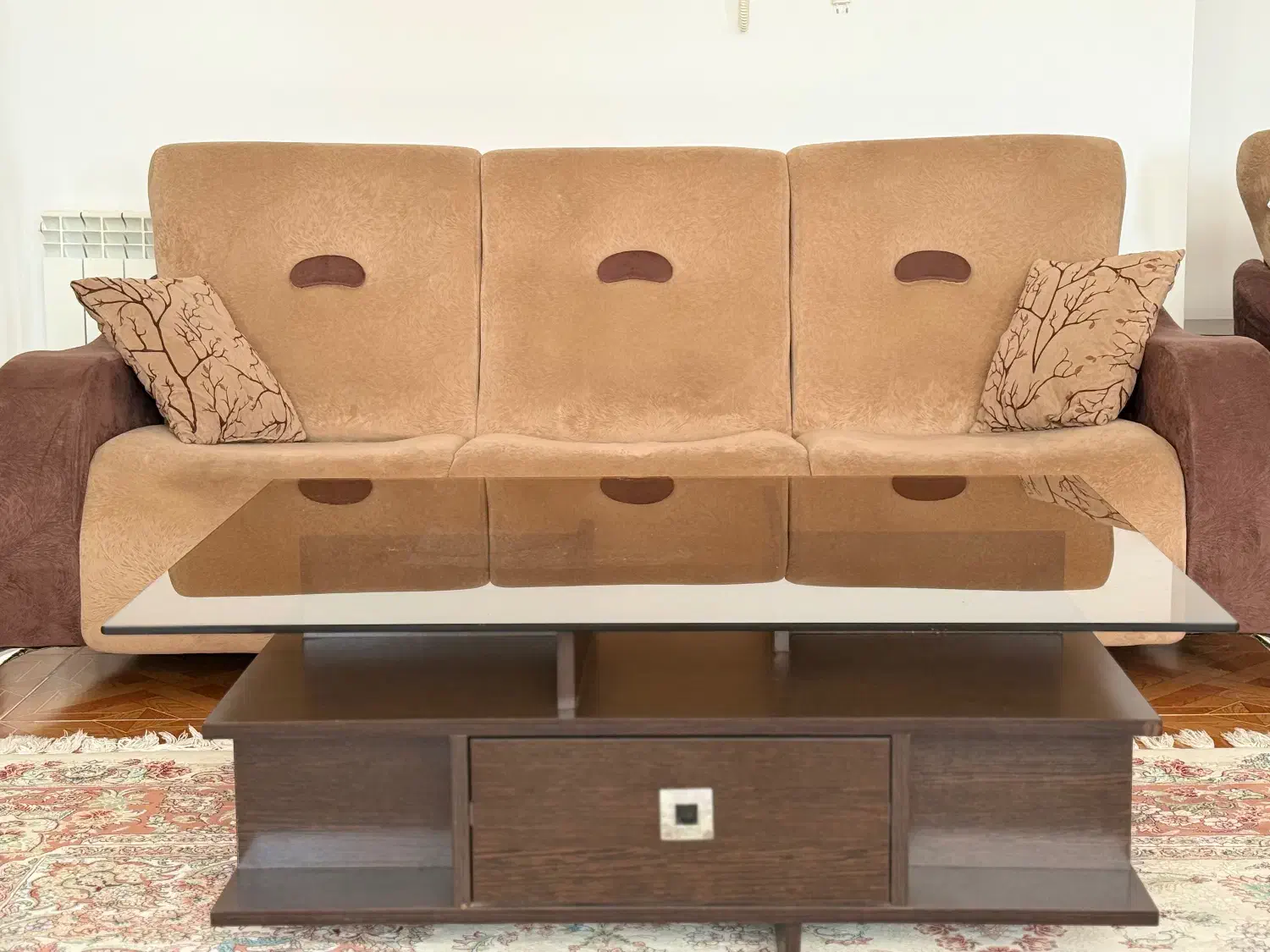 مبلمان راحتی|مبلمان خانگی و میز عسلی|رودسر, |دیوار