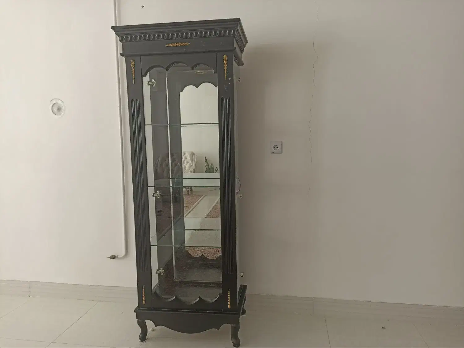 بوفه|بوفه، ویترین، کنسول|قائن, |دیوار