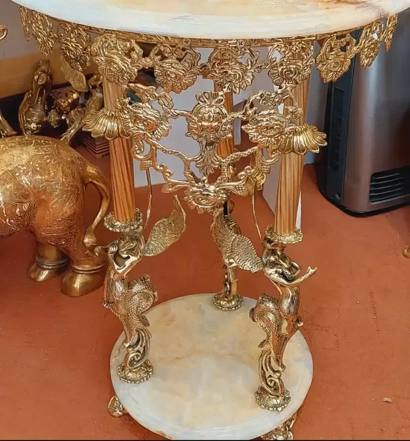 میز برنجی|میز تلفن|تربتحیدریه, آسایش|دیوار