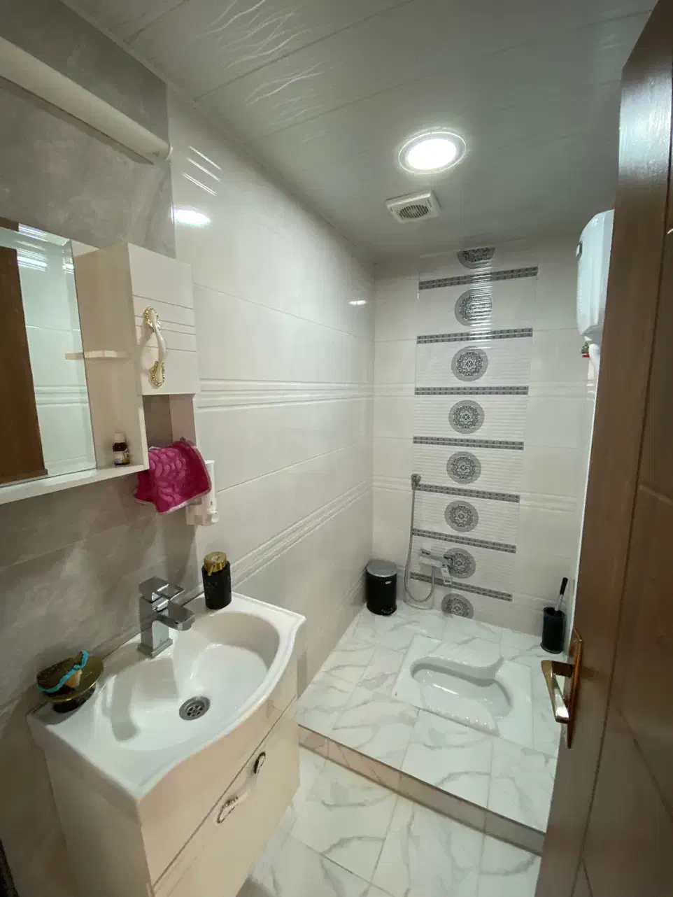 آپارتمان ۱۰۰متری جنوبی/معاوضه|فروش آپارتمان|اصفهان, باغ فدک|دیوار