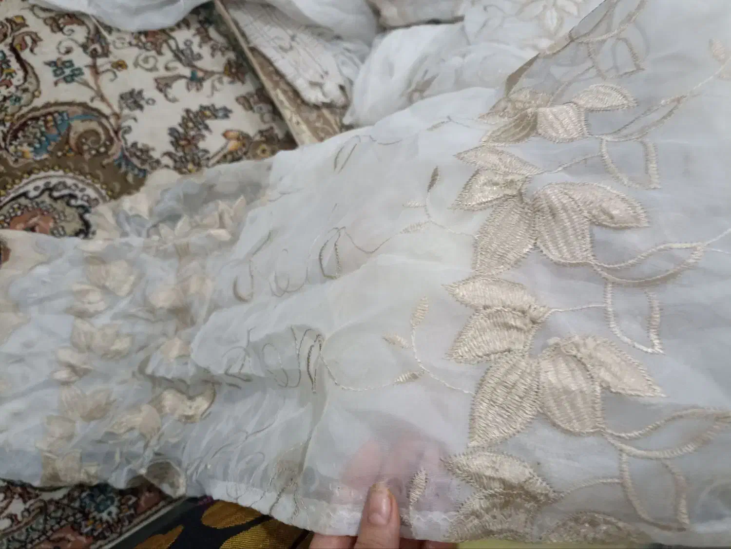 پرده خامه دوزی شیک و تمیز|پرده، رانر، رومیزی|رودسر, |دیوار