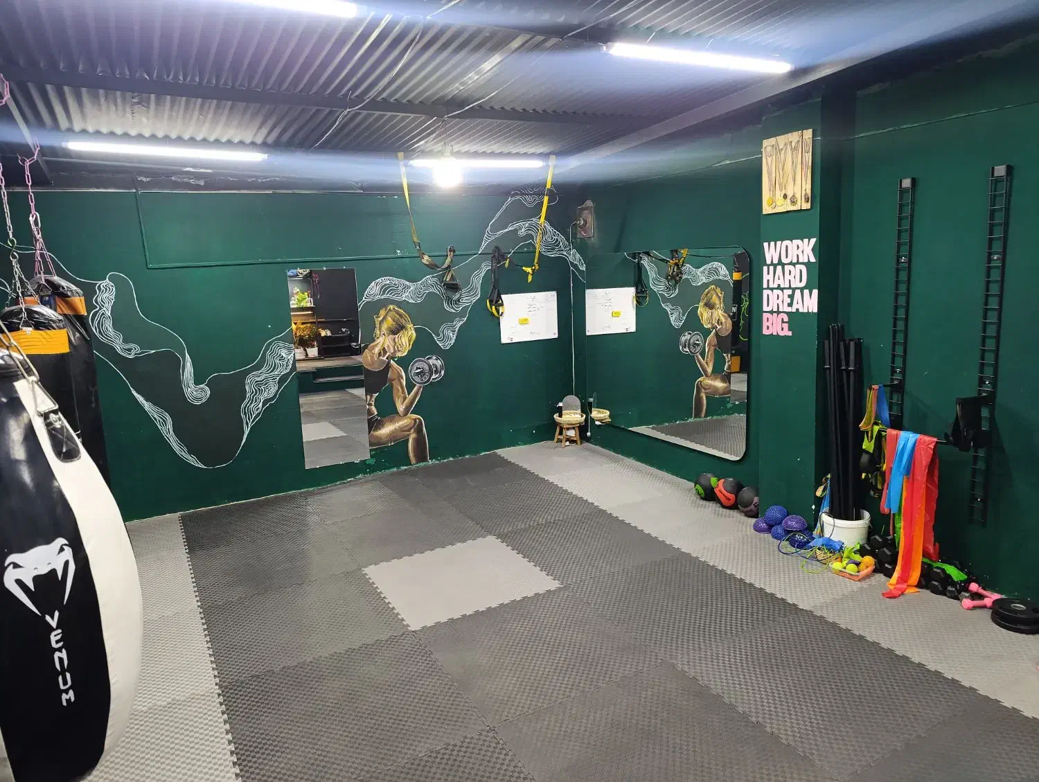 کرایه باشگاه بانوان|اجارهٔ کوتاه‌مدت دفتر کار و فضای آموزشی|اهواز, کیانپارس |دیوار