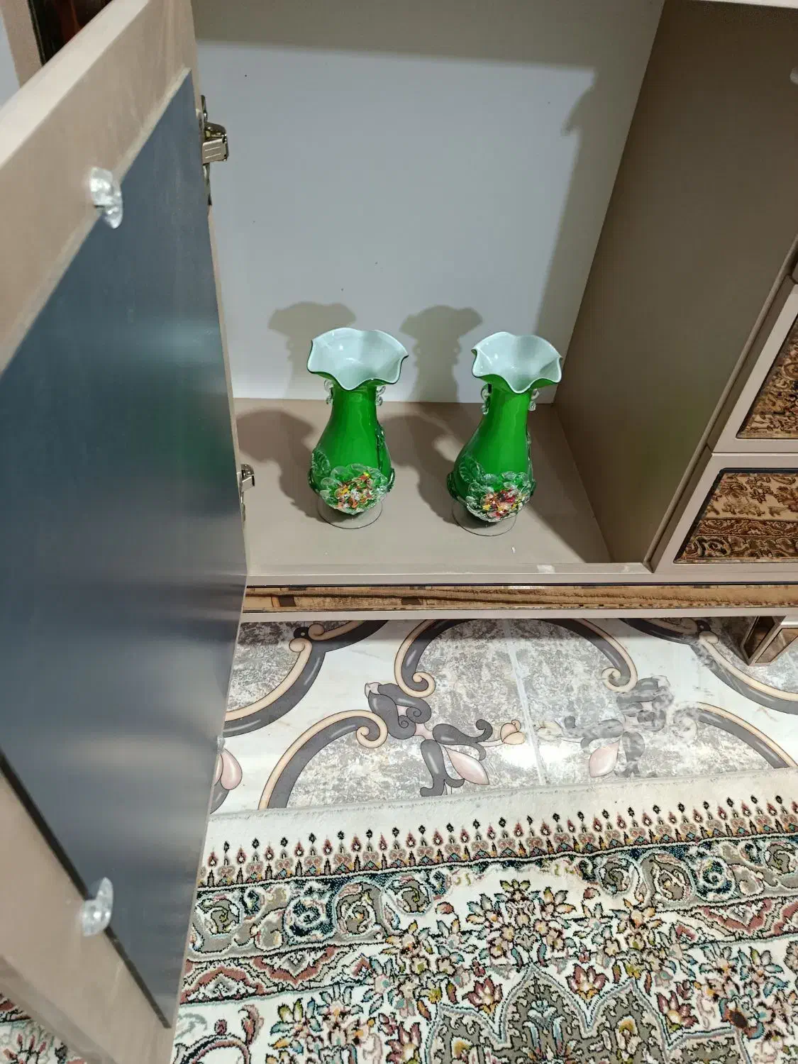 کنسول|بوفه، ویترین، کنسول|داران, |دیوار