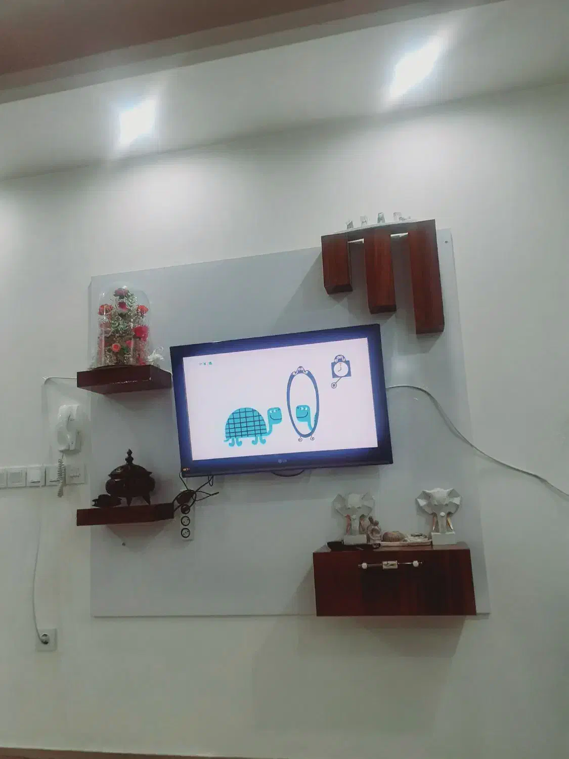 باکس تلویزیون|میز تلویزیون|تربت جام, یحیی آباد|دیوار