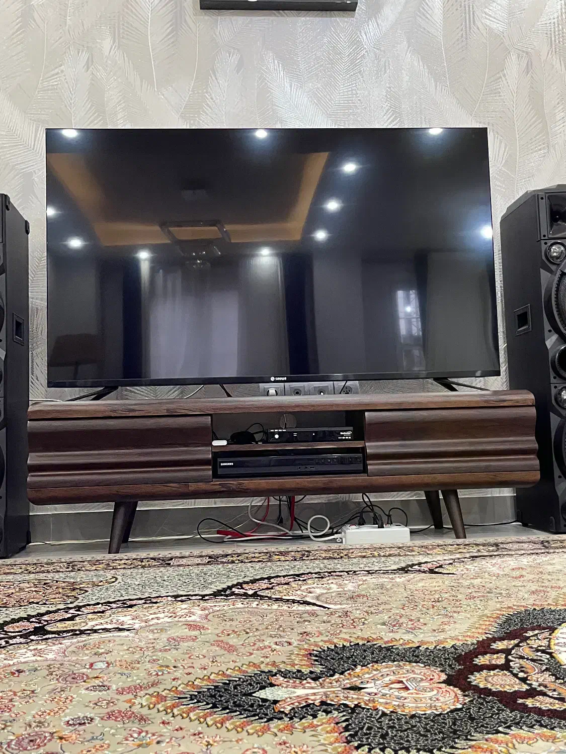 میز تلویزیون|میز تلویزیون|رشت, چمارسرا|دیوار