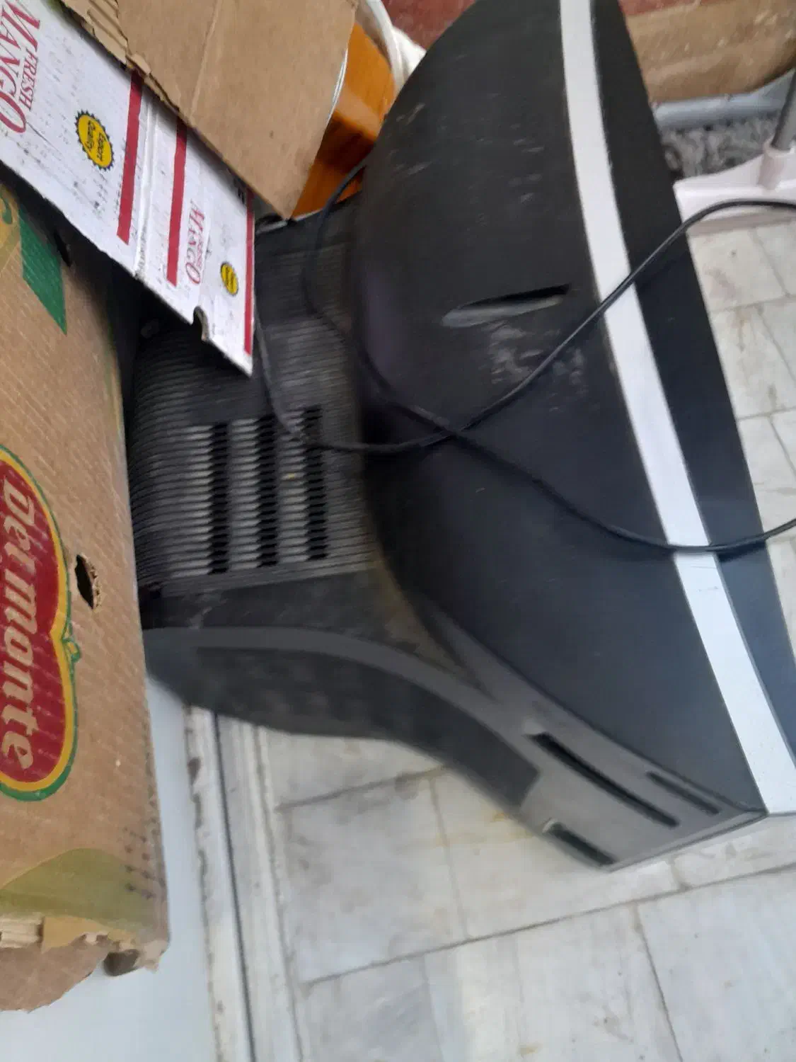 تلوزیون|تلویزیون و پروژکتور|قم, نیروگاه|دیوار