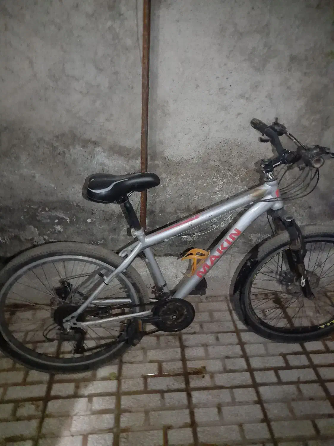 دوچرخه۲۶ سالم ماکین|دوچرخه، اسکیت، اسکوتر|سبزوار, کلاته سیفر|دیوار