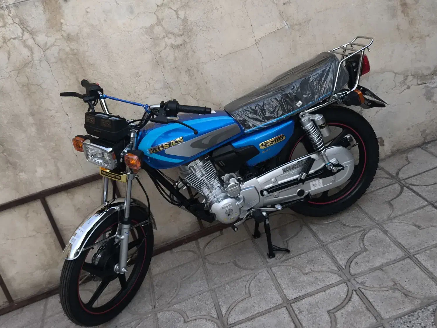 موتور احسان 200 خشک 1404|موتورسیکلت|شیراز, تندگویان|دیوار