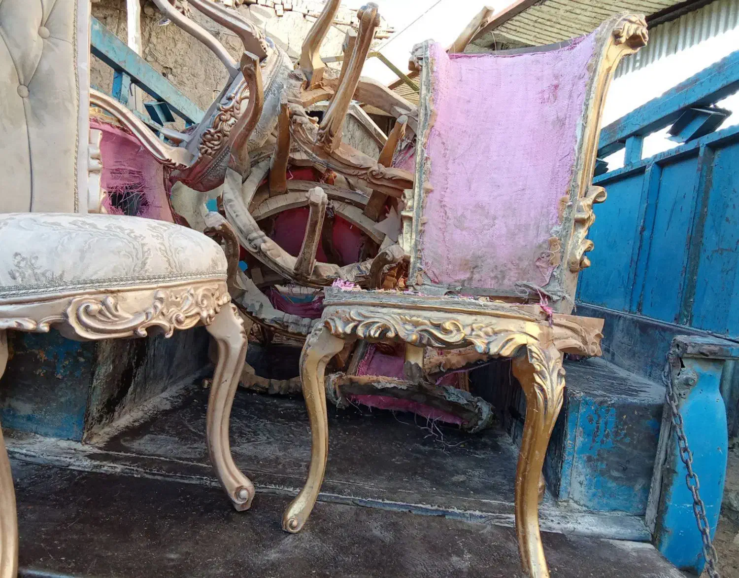 میز ی ناهار خوری نصف قیمت|میز و صندلی غذاخوری|خنداب, |دیوار