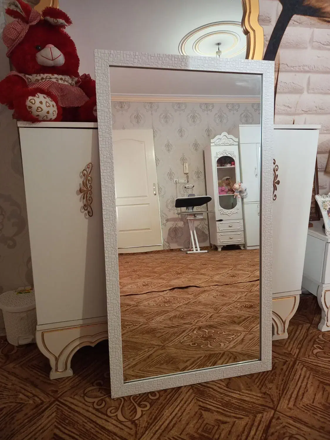 اینه قدی 110×60 کاملا نو وسالم|آینه|نسیم‌شهر, |دیوار