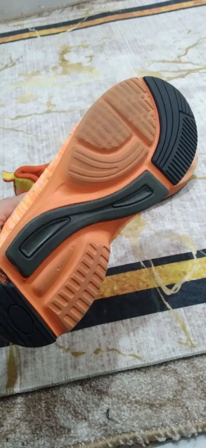 کتونی اسپرت سایز ۳۹|کیف، کفش، کمربند|نسیم‌شهر, |دیوار