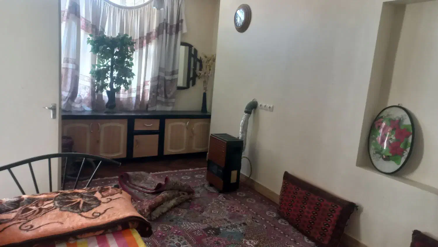 اجاره منزل ساعتی روزانه|اجارهٔ کوتاهمدت آپارتمان و سوئیت|شیراز, دشت چنار|دیوار