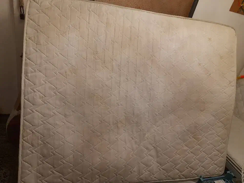 تشک تخت|تشک تختخواب|گلستان (تهران), |دیوار