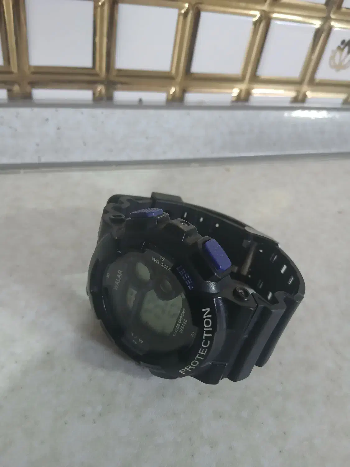 ساعت مچی دیجیتال|ساعت|قم, دروازه چوبی|دیوار