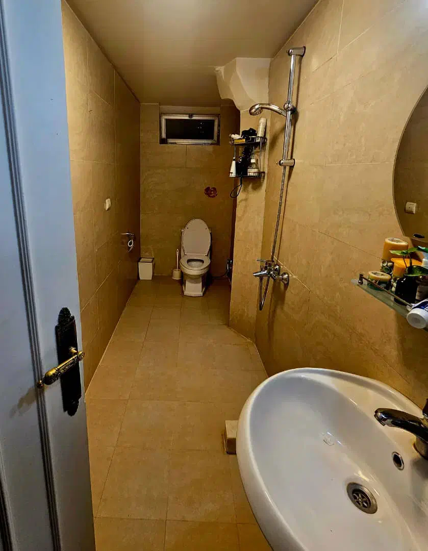 شهرک غرب 240متر4 خوابه ویلایی با تراس وسیع