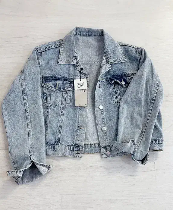 لباس|لباس|مشهد, فاطمیه|دیوار