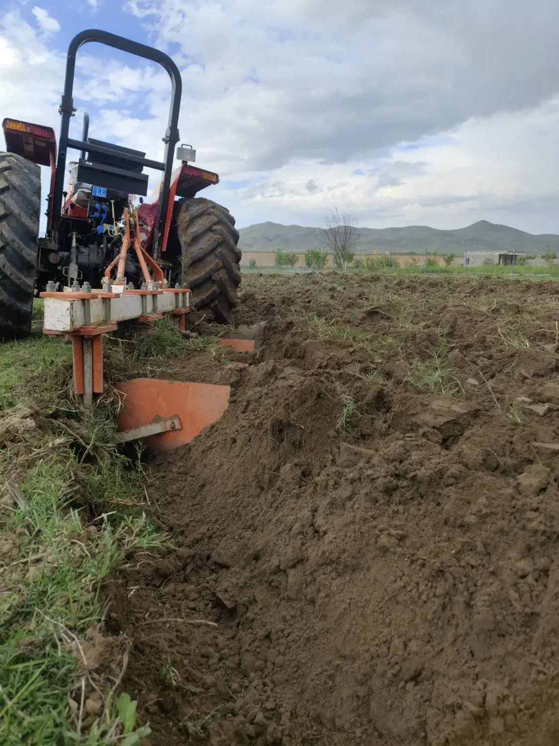 شخم زنی|خدمات باغبانی و درختکاری|اهر, |دیوار