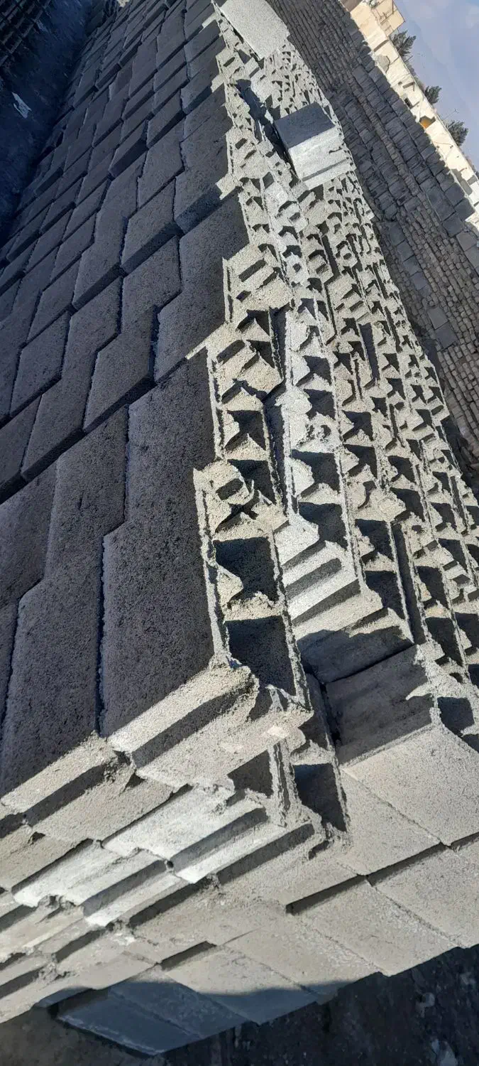 بلوک سیمانی پرسی پروندی|مصالح و تجهیزات ساختمان|سبزوار, صالح آباد|دیوار