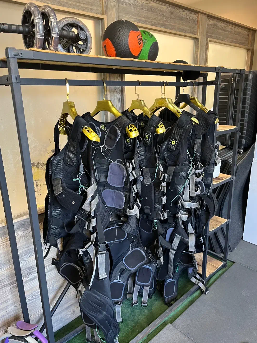 لوازم باشگاه ای ام اس ems|تجهیزات ورزشی|کرج, فاز ۱ مهرشهر|دیوار