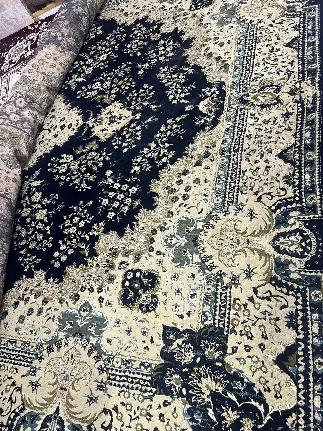 فرش دست بافت ۱۲ متری|فرش|درگهان, |دیوار