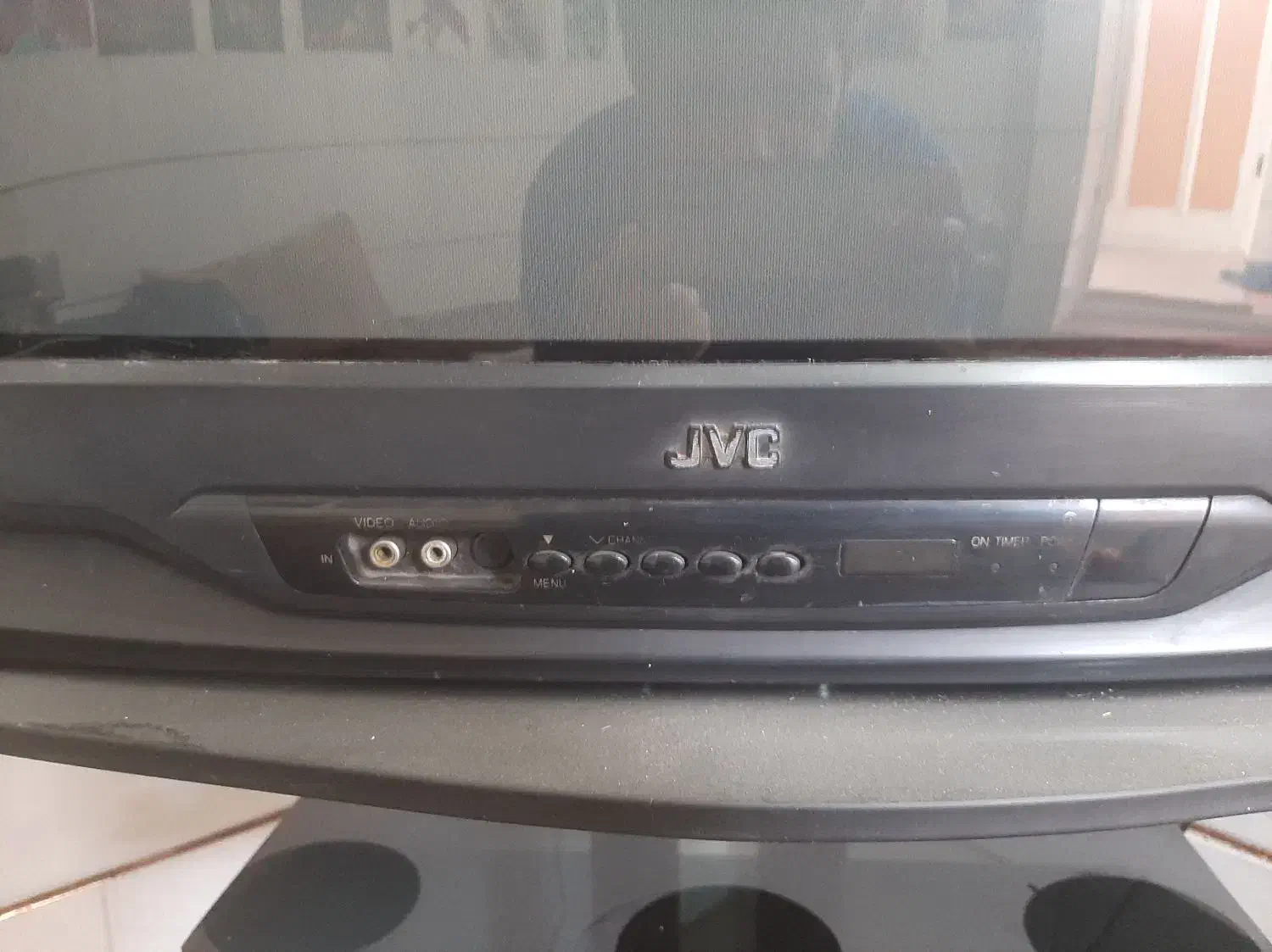 تلویزیون و دستگاه dvd و میز تلوزیون|تلویزیون و پروژکتور|لنجان, |دیوار