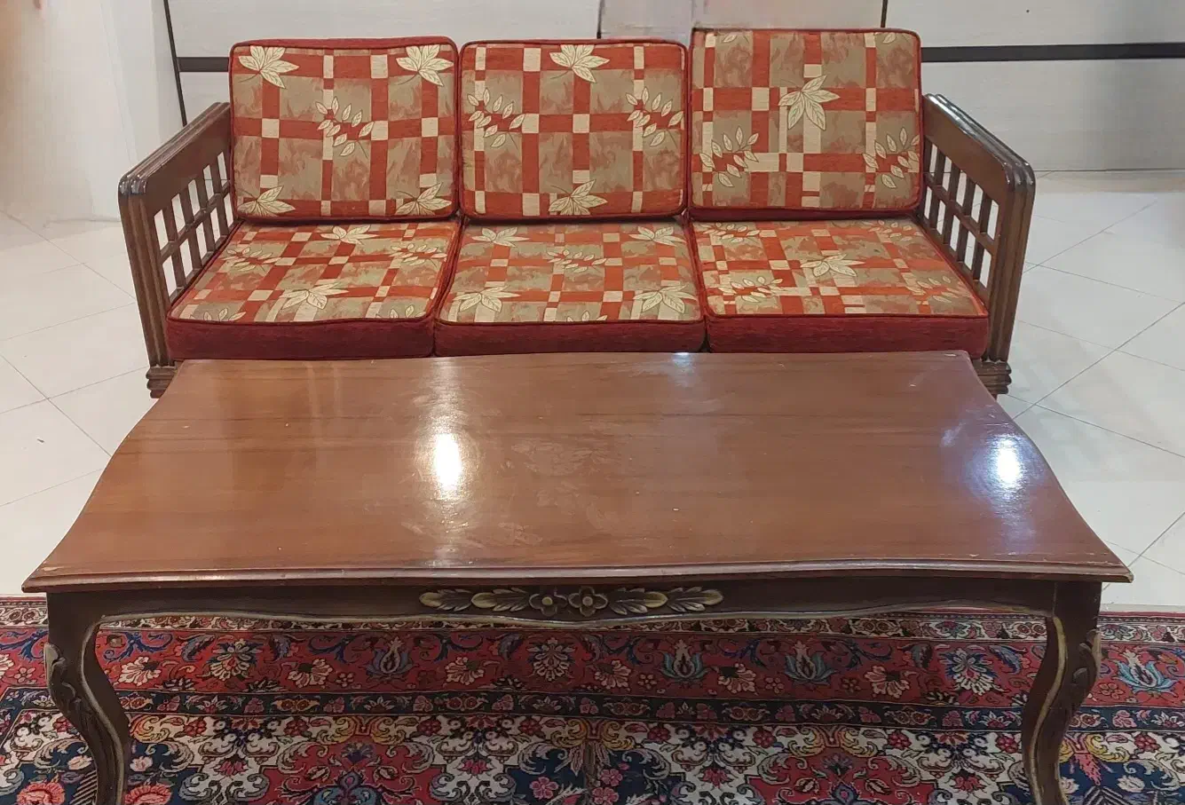 مبل و میز و ویترین، میز آرایش و تخت|مبلمان خانگی و میز عسلی|دماوند, دماوند|دیوار