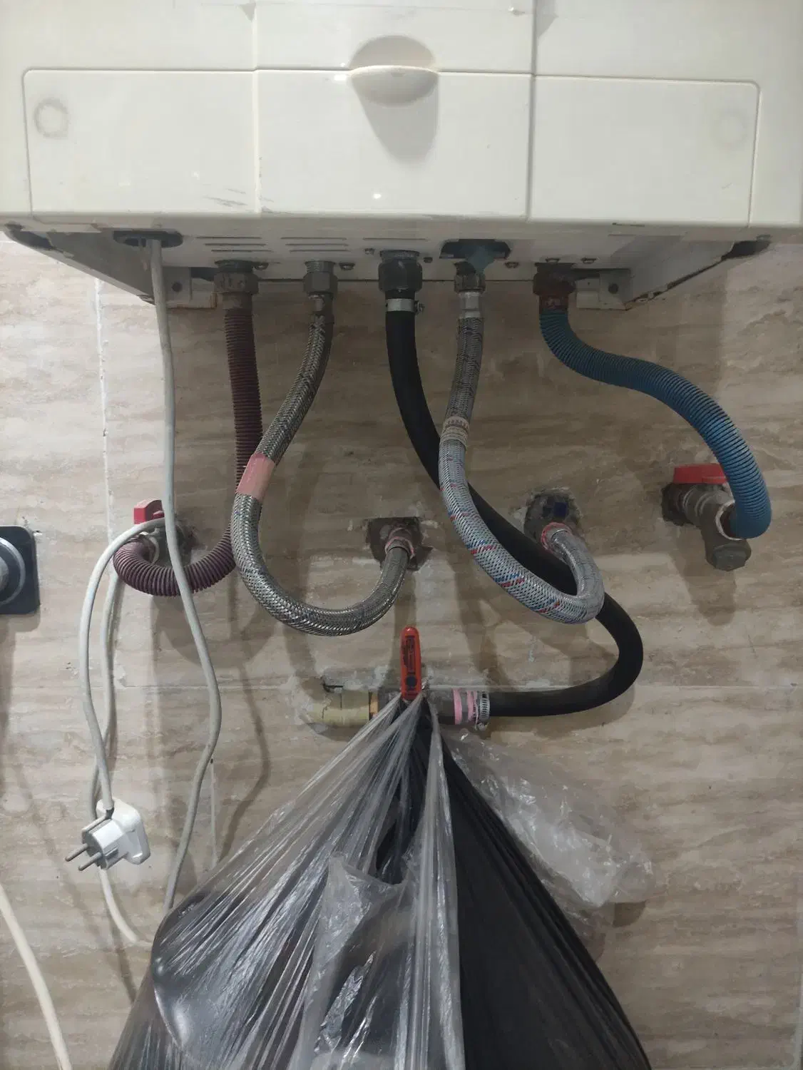 فروش پکیچ ایساتیس|آبگرمکن، پکیج، شوفاژ|بوشهر, |دیوار