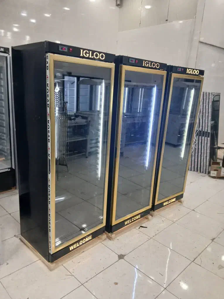 فروش یخچال فریزر  ایستاده تک درب ویترینی|فروشگاه و مغازه|سنندج, |دیوار