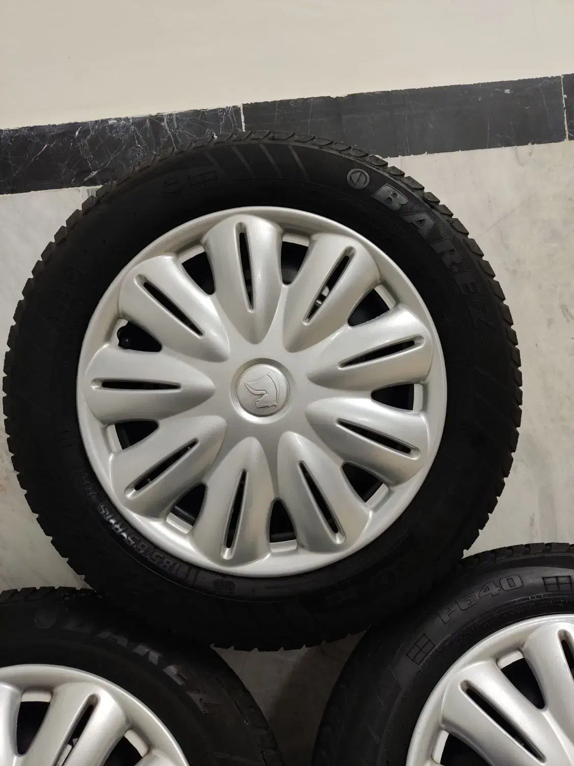 فروش رینگ و لاستیک 185*65*15|قطعات یدکی و لوازم جانبی|مراغه, |دیوار