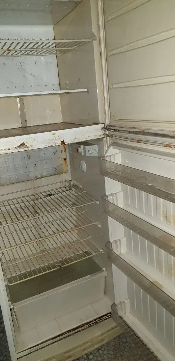 یخچال فریز شقایق|یخچال و فریزر|نجفآباد, باهنر|دیوار