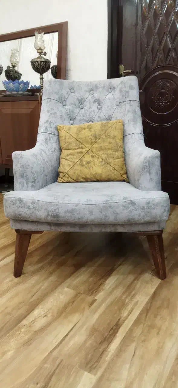 مبل راحتی|مبلمان خانگی و میز عسلی|تهران, باغ خزانه|دیوار