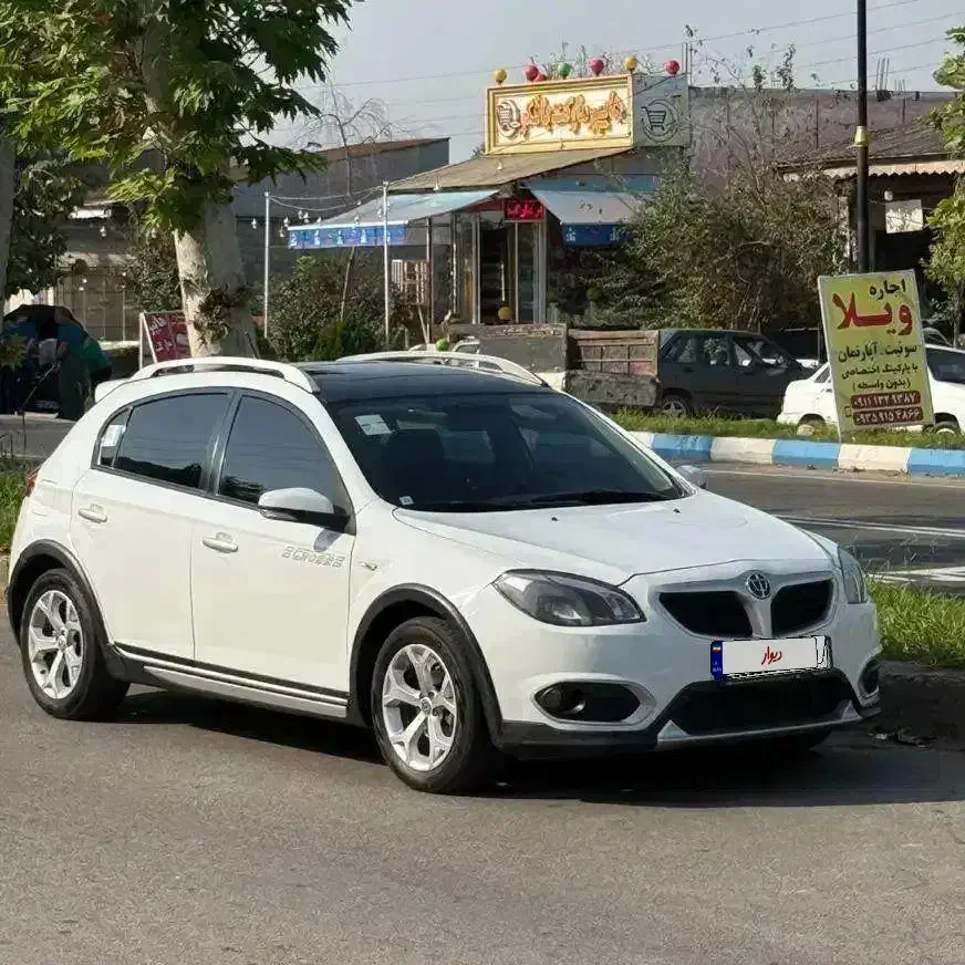 برلیانس ۳۲۰ کراس|خودرو سواری و وانت|فومن, |دیوار