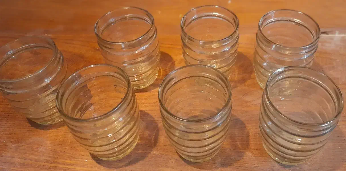 پارچ ولیوان قدیمی نو|ظروف سرو و پذیرایی|ری, دیلمان|دیوار