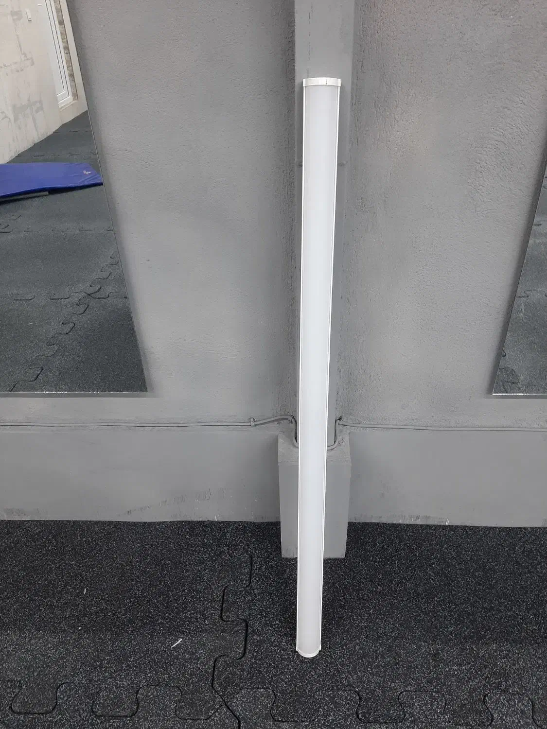 براکت ۱۲۰ سانت ۹۰ وات آفتابی برند رهنور|لامپ و چراغ|ماهدشت, |دیوار