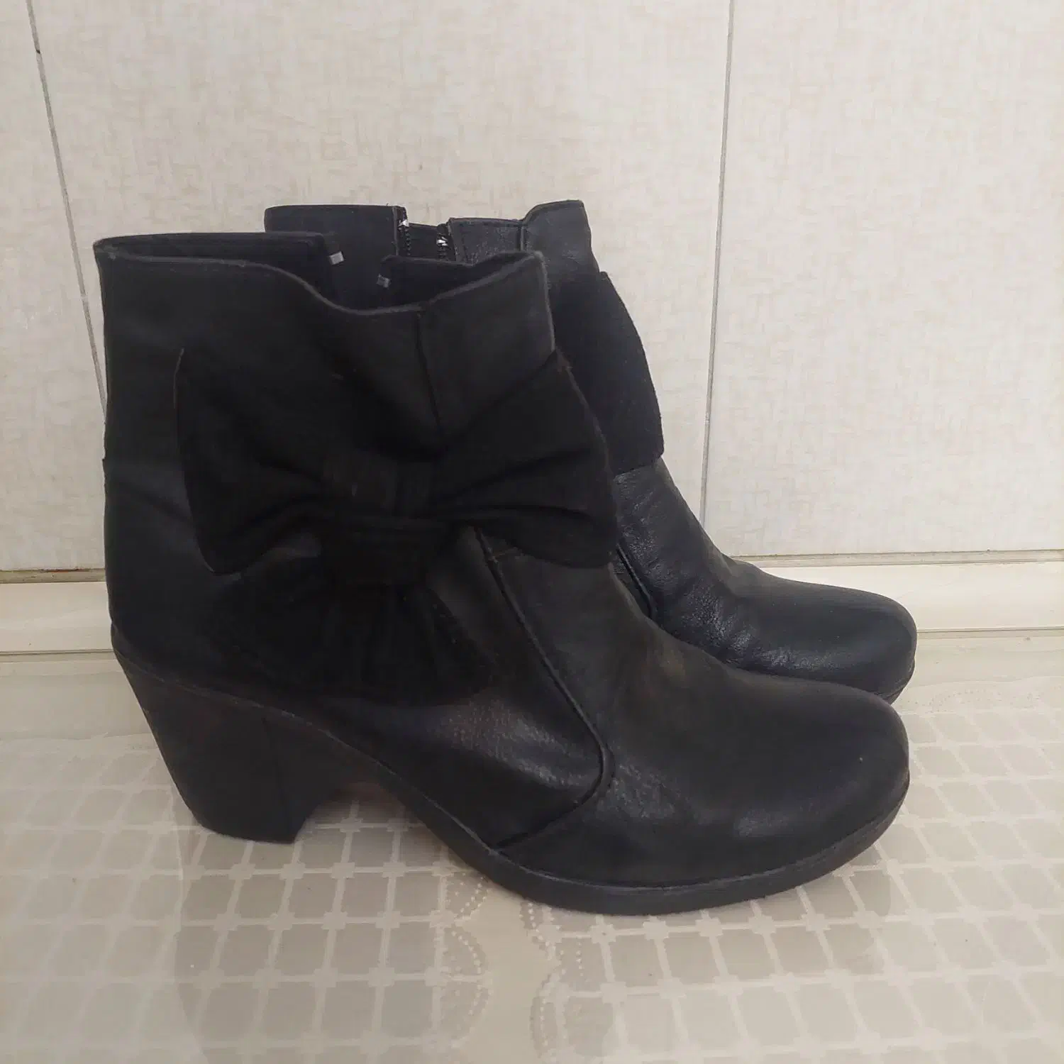 نیم پوست چرم اصل زنانه سایز۴۰|کیف، کفش، کمربند|تبریز, |دیوار