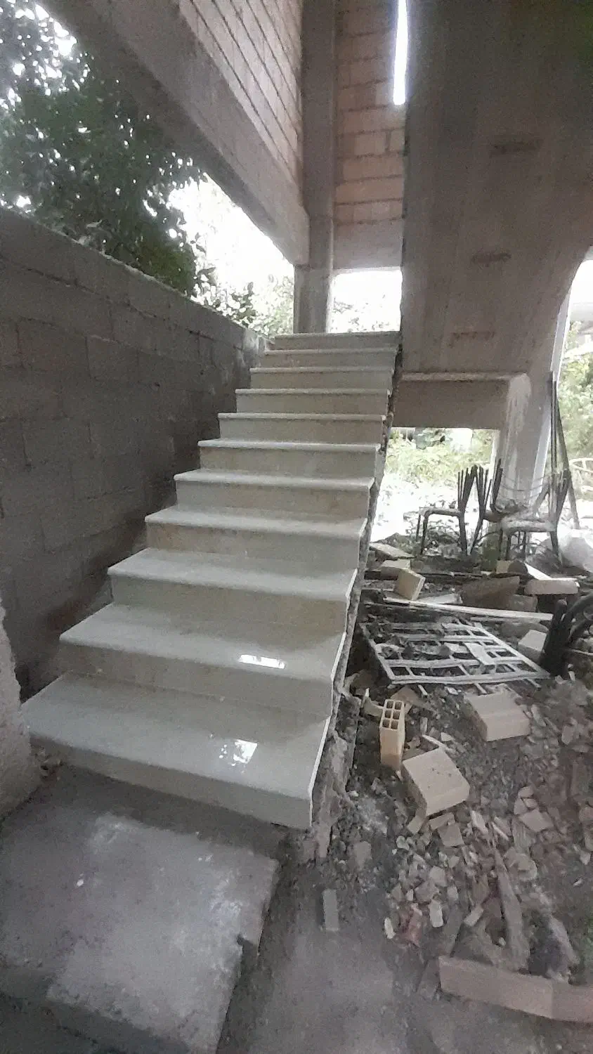 اجرای نما کاری داخلی و بیرونی سنگ و کاشی|خدمات پیشه و مهارت|لاهیجان, انقلاب|دیوار