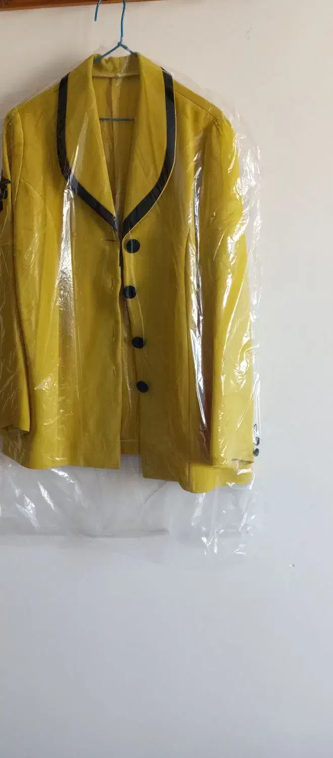 لباس|لباس|بیرجند, |دیوار